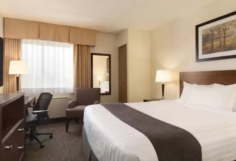 酒店 Travelodge By Wyndham Edmonton South