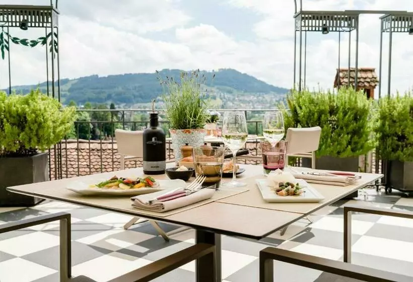 ホテル Bellevue Palace Bern