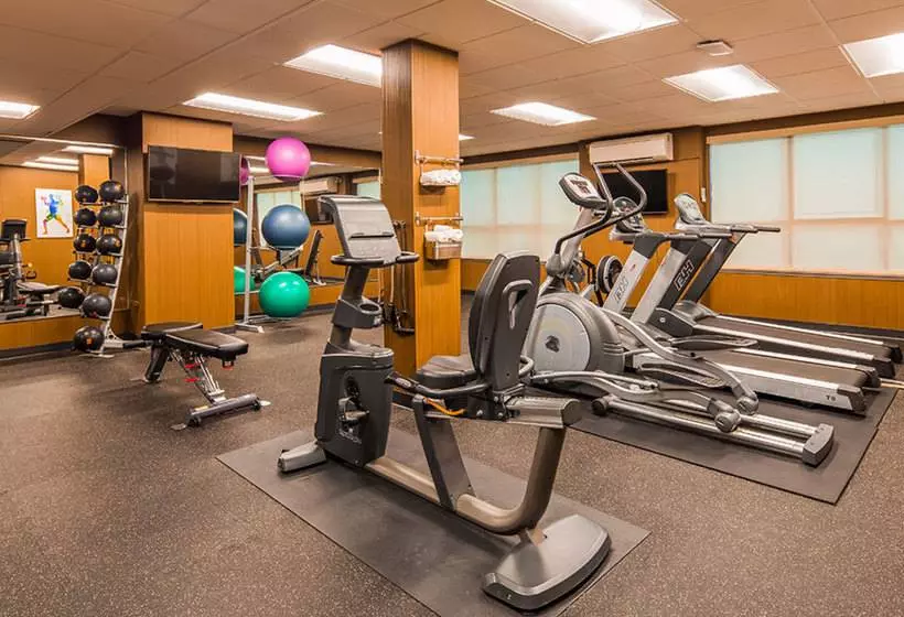 Hotel Best Western Plus Carlton Plaza