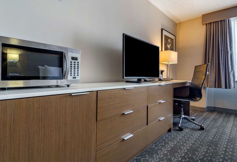 هتل Best Western Plus Vancouver Airport