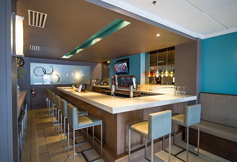 Cambridge Suites Hotel Halifax