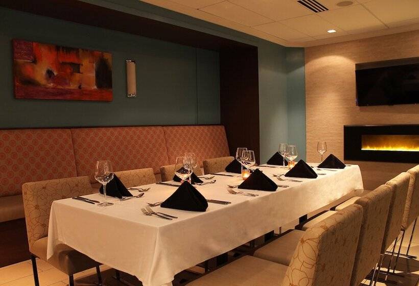 Cambridge Suites Hotel Halifax