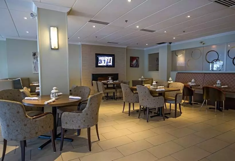 Cambridge Suites Hotel Halifax