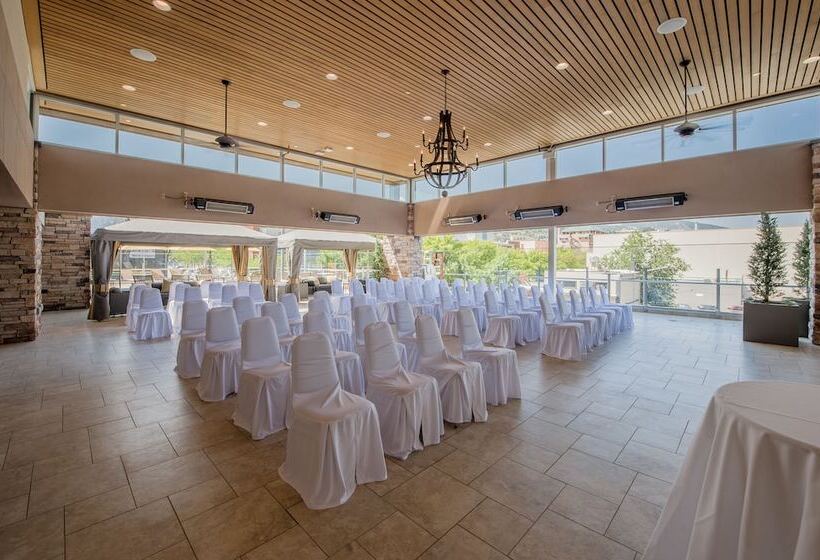 Delta Hotels By Marriott Kamloops