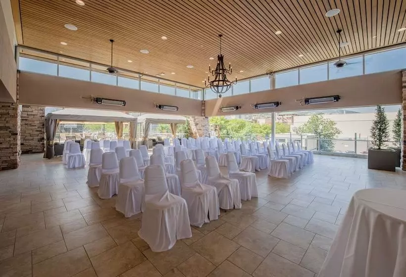 Delta Hotels By Marriott Kamloops