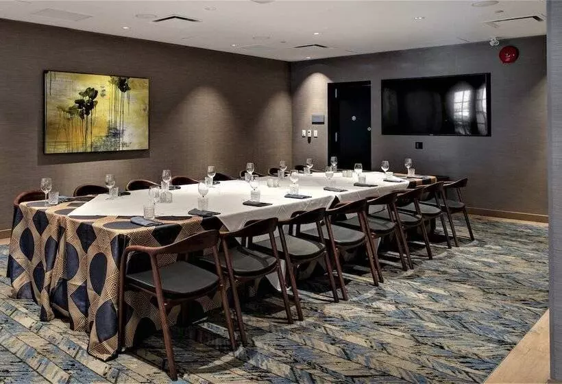 Delta Hotels By Marriott Kamloops