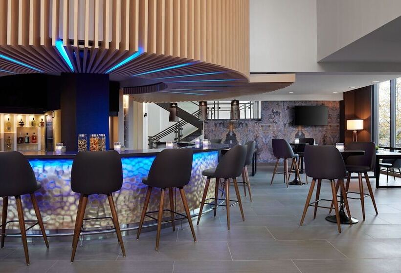 Delta Hotels By Marriott Sherbrooke Conference Centre