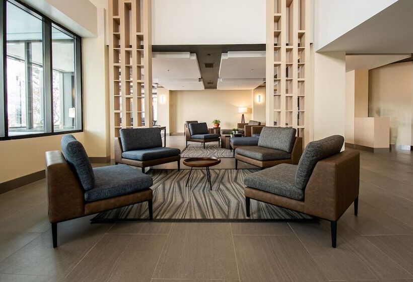 Delta Hotels By Marriott Sherbrooke Conference Centre