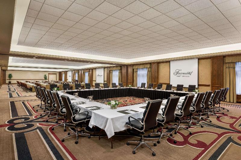 هتل Fairmont Banff Springs