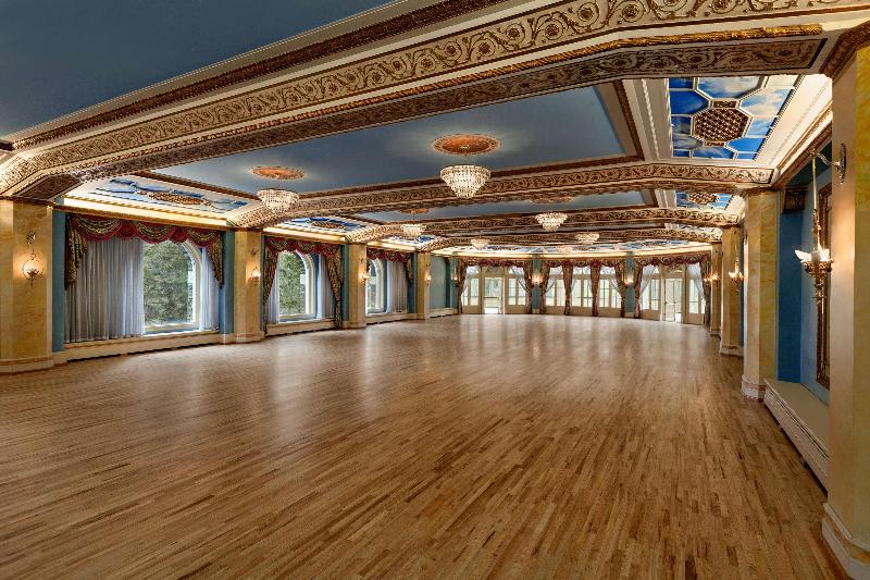 هتل Fairmont Banff Springs