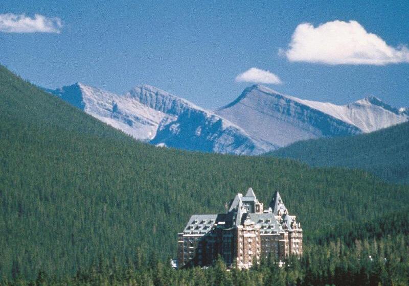 هتل Fairmont Banff Springs