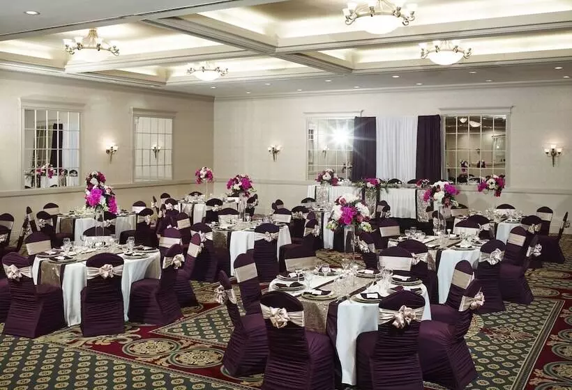 酒店 Harrison Hot Springs Resort & Spa