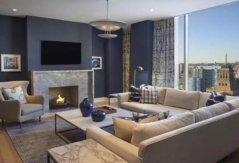 호텔 Hilton Toronto