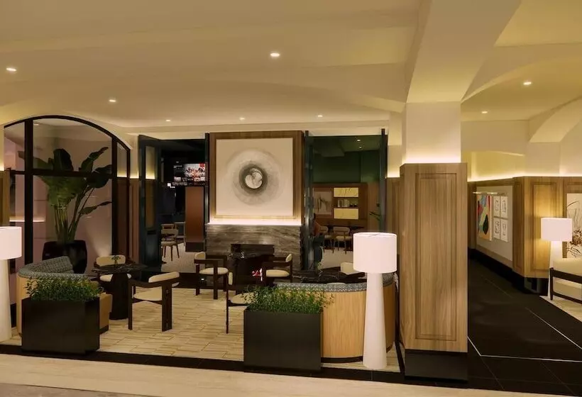 ホテル Holiday Inn & Suites North Vancouver, An Ihg