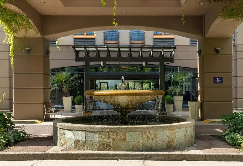 ホテル Holiday Inn & Suites North Vancouver, An Ihg