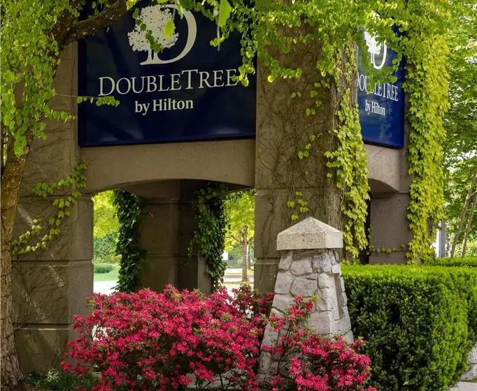 ホテル Holiday Inn & Suites North Vancouver, An Ihg