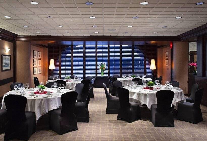 Metropolitan Hotel Vancouver