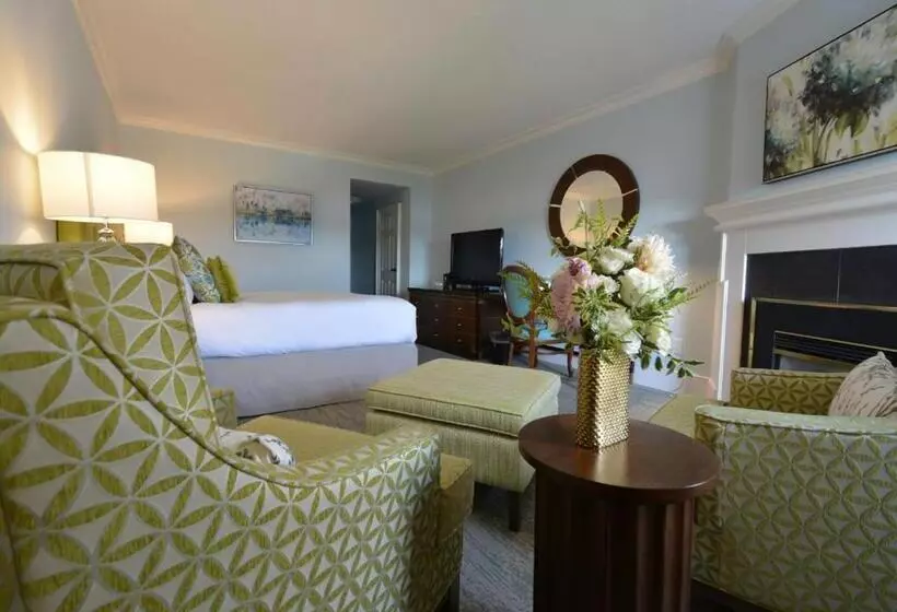 בית מלון כפרי Queens Landing