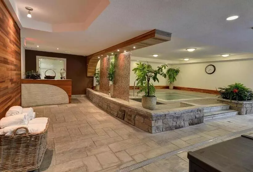 בית מלון כפרי Queens Landing