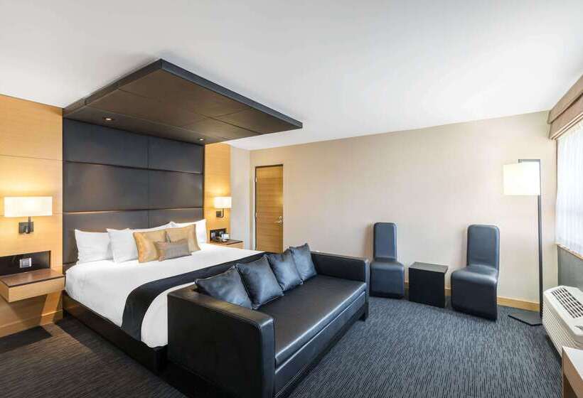 Hotel Ramada Plaza By Wyndham Prince George