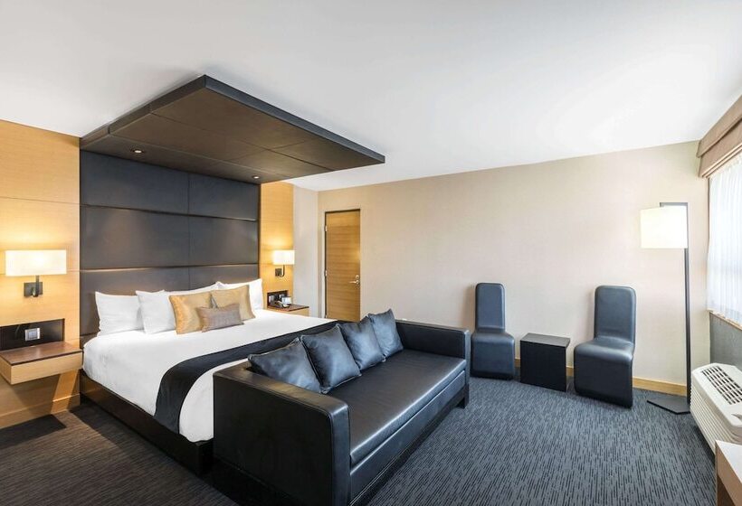 Hotel Ramada Plaza By Wyndham Prince George