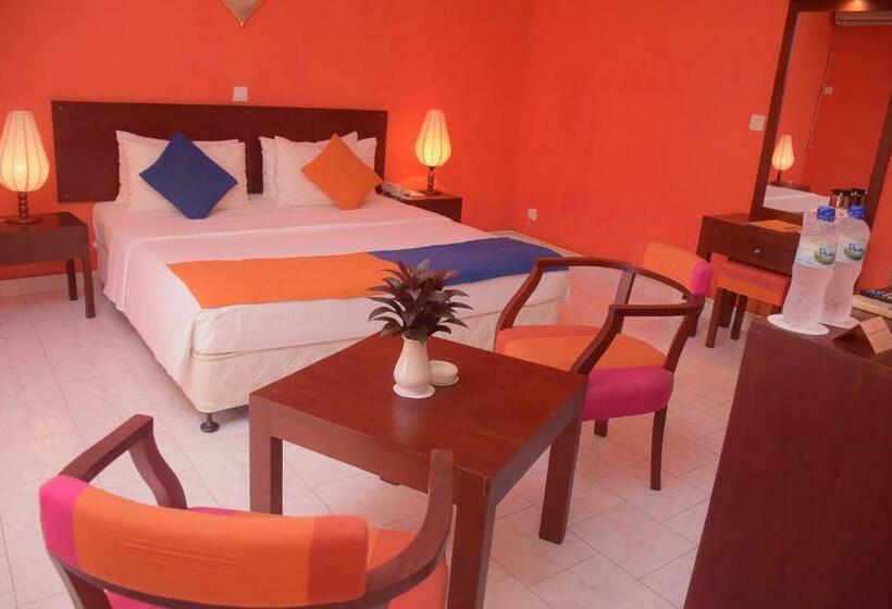 Hotel Ratnaloka Tour Inns