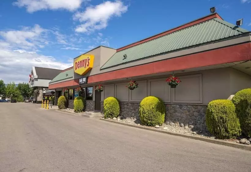 Sandman Hotel & Suites Kelowna