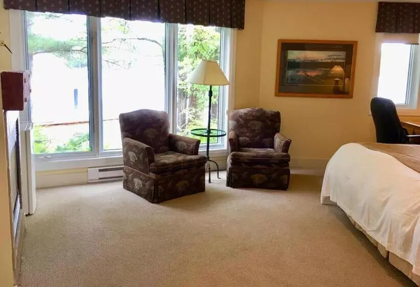 فندق Sherwood Inn