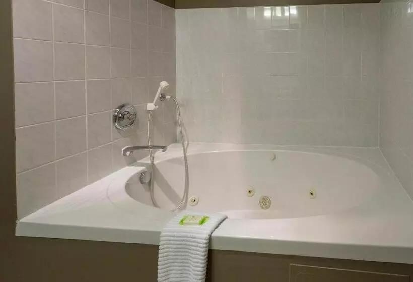 فندق Sherwood Inn