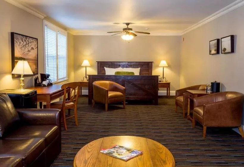 فندق Sherwood Inn