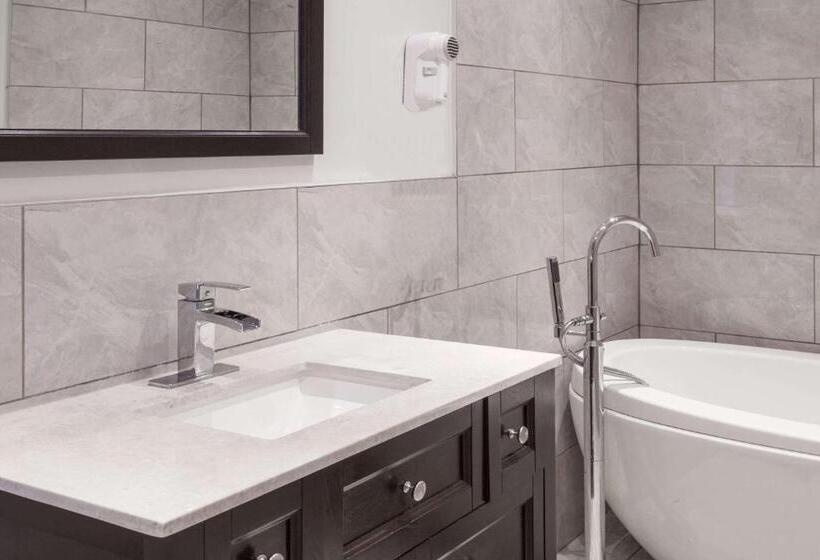 فندق على الطريق Knights Inn Kingston