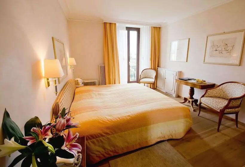 Romantik Hotel Castello Seeschloss