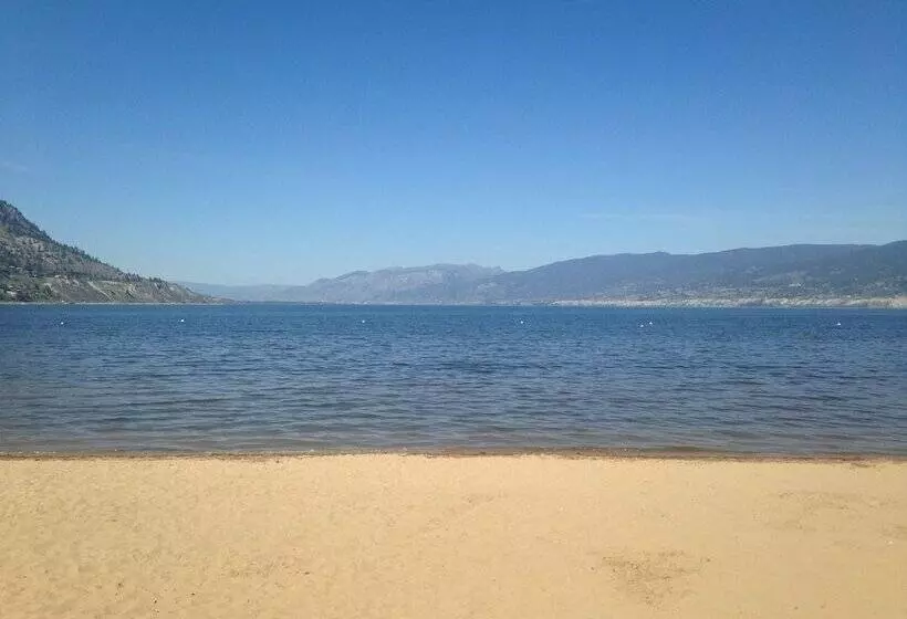 Spanish Villa Resort