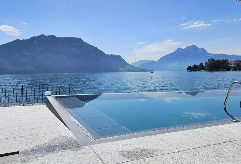 Hotelli Central Am See