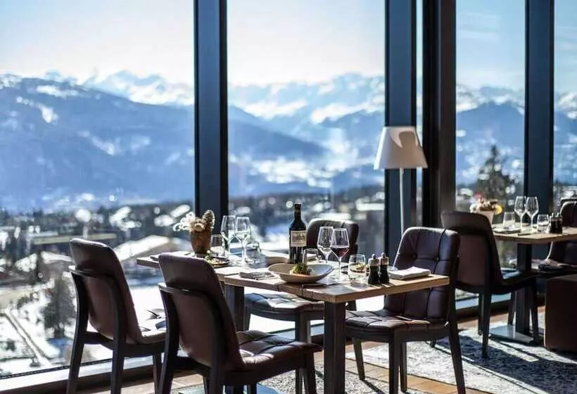 ホテル Crans Ambassador