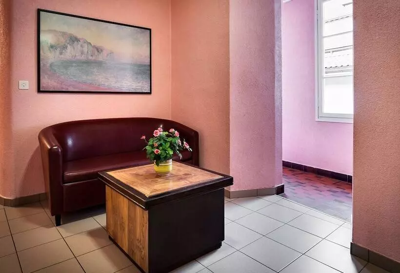 فندق Dell'angelo