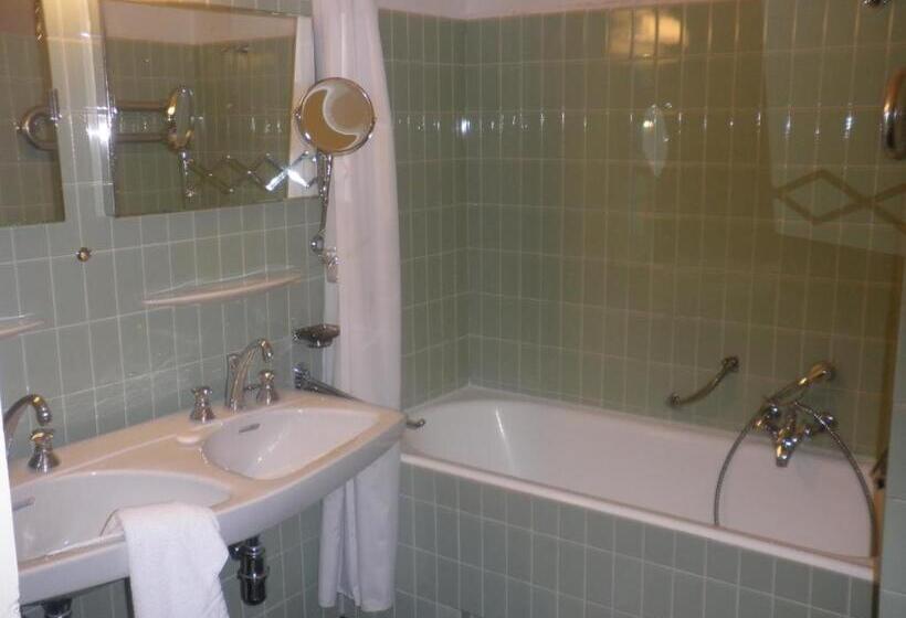 Hotel Du Grand Lac Excelsior