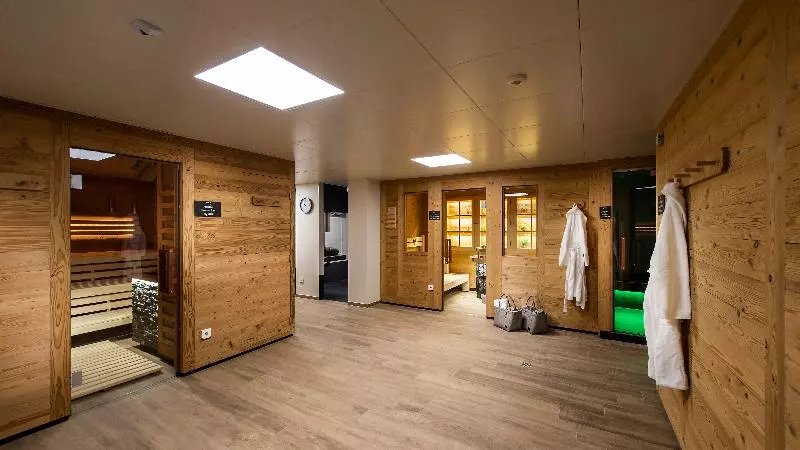 Golfhotel Les Hauts De Gstaad & Spa