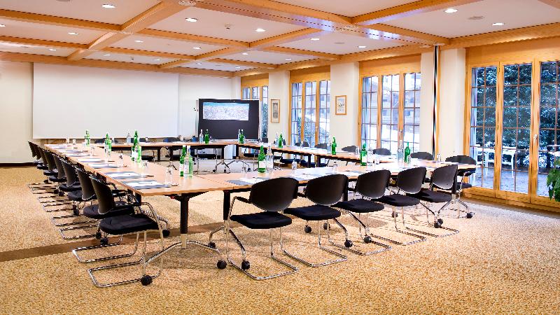 Golfhotel Les Hauts De Gstaad & Spa