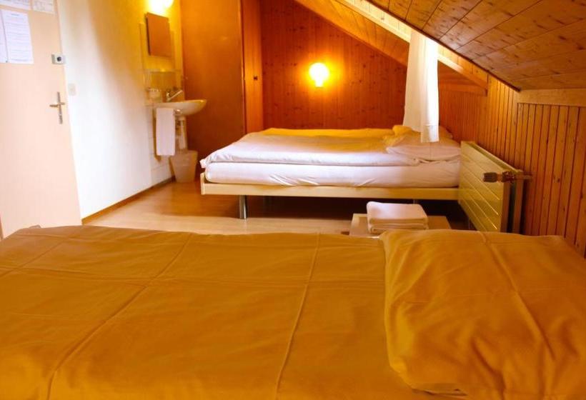 هتل Hôtel Restaurant Le Trift