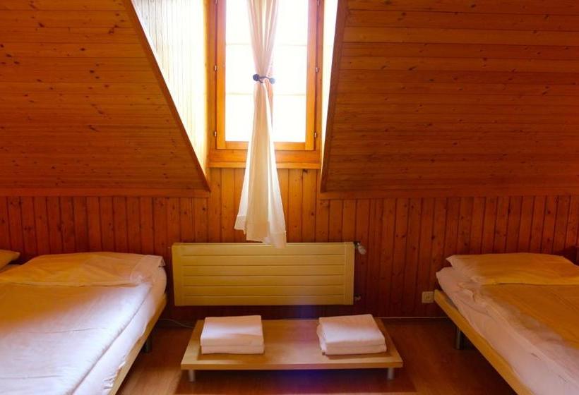 هتل Hôtel Restaurant Le Trift