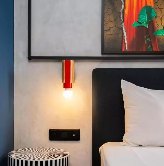 هتل Ibis Styles Abidjan Plateau