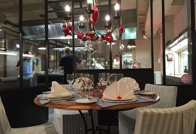 בית מלון כפרי Regina