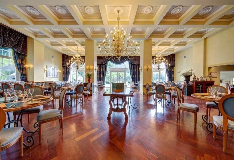 בית מלון כפרי Regina