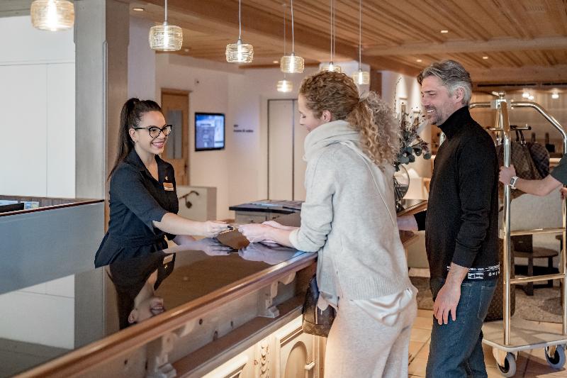 هتل Relais & Châteaux Chasa Montana