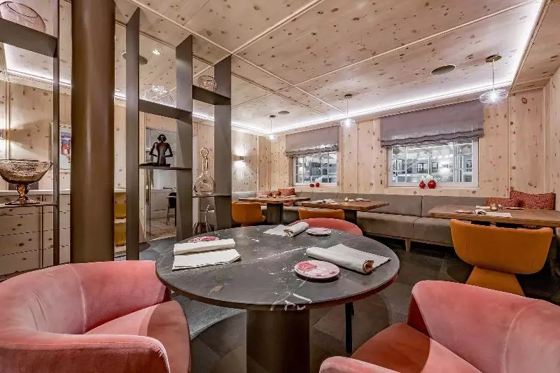 호텔 Relais & Châteaux Chasa Montana