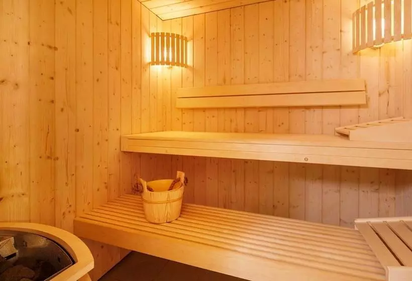 Hotel Swiss Wine By Fassbind