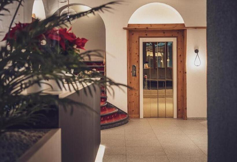 National By Mountain Hotels