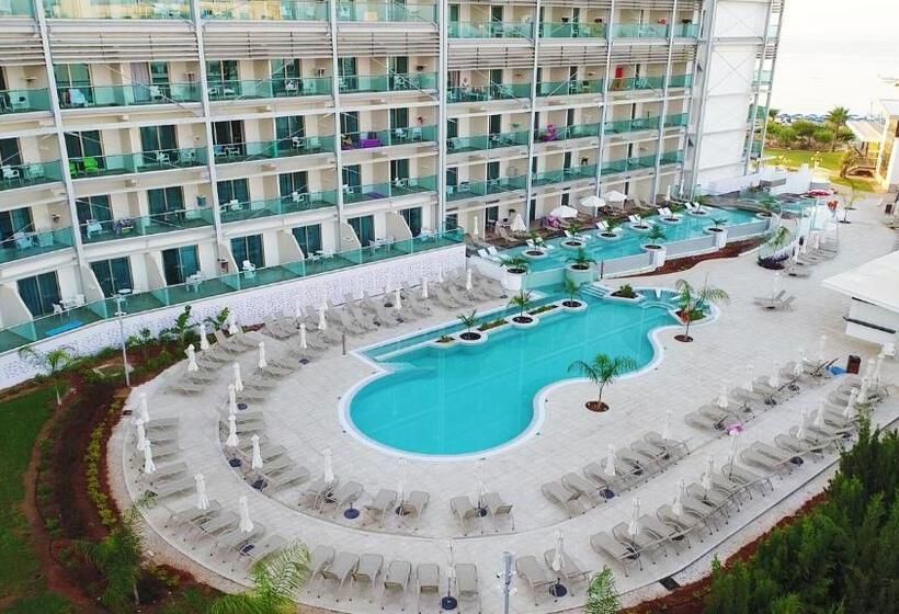 ホテル Asterias Beach