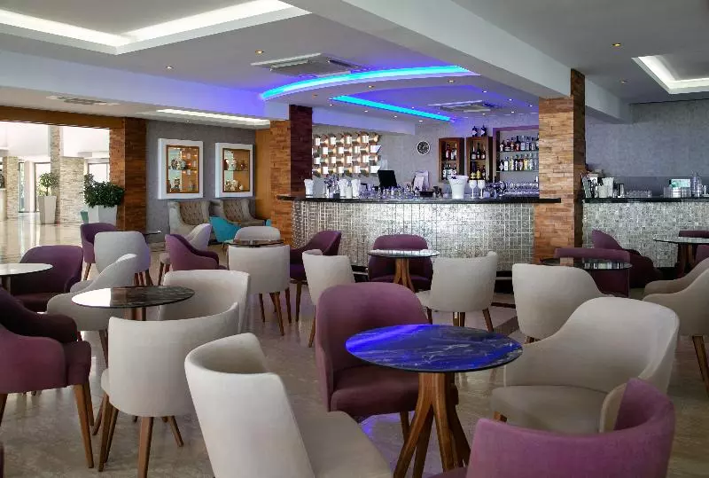 호텔 Asterias Beach